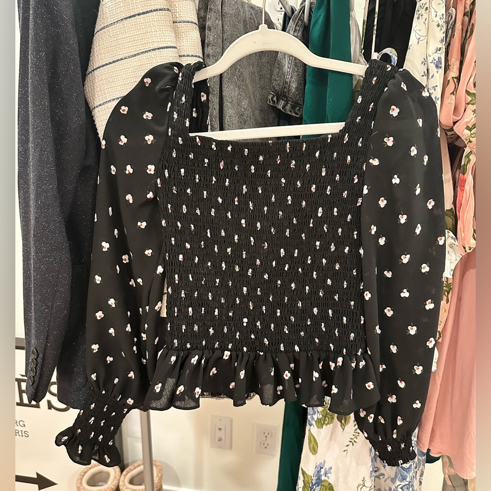 Petite Studio Black Floral Blouse